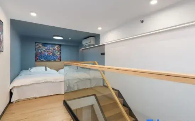 Shenzhen Yomi e-sports Apartment
