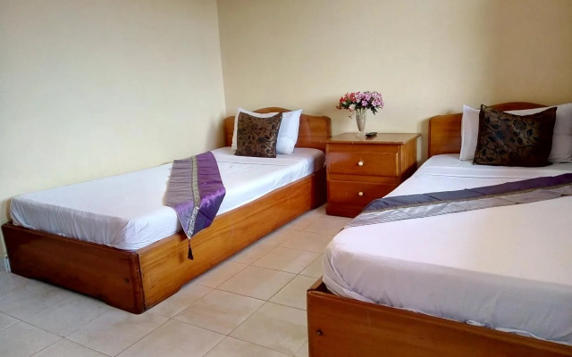 Mealy Chenda Guest House & Restaurant