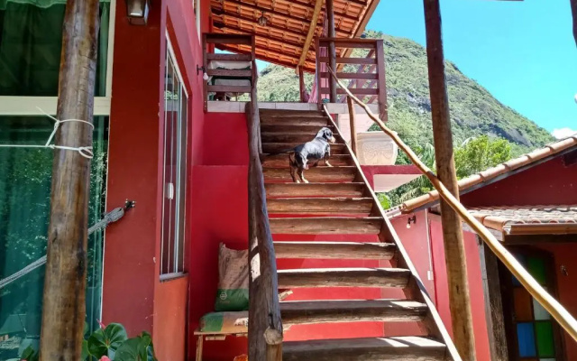 Apartamento e ou Kitnet na serra