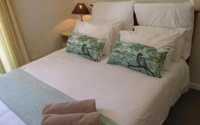 Point Village Accommodation - Santos 57
