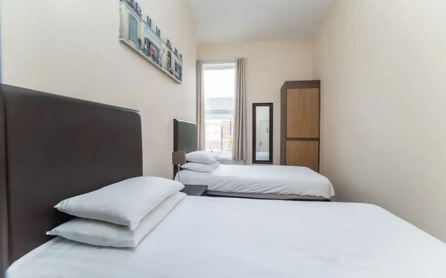 Cityscape Retreat in Newcastle