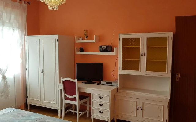 Apartments Anita - One Bedroom Apartment with Garden
