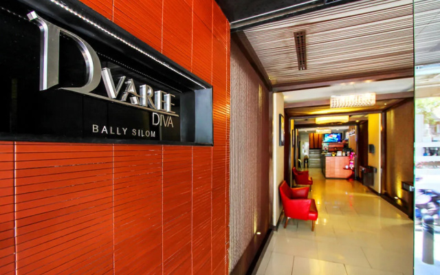 Ballys Studio Suite Silom