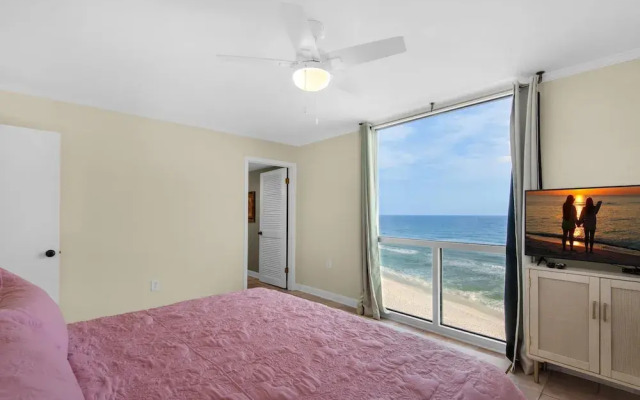 Shoreline Towers 1081