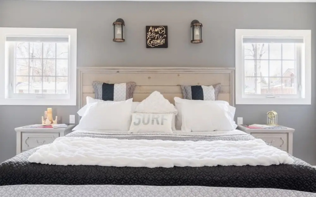 Crystal Beach Cottage