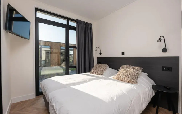 Loosdrecht Water Villa