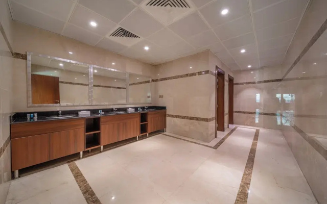 Alhamra Vivid Aparthotel By Checkmyguest