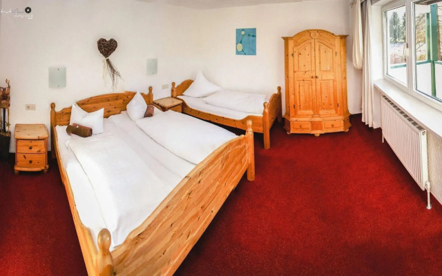ALMHOF KITZLODGE *** Zimmer Suiten Apartments