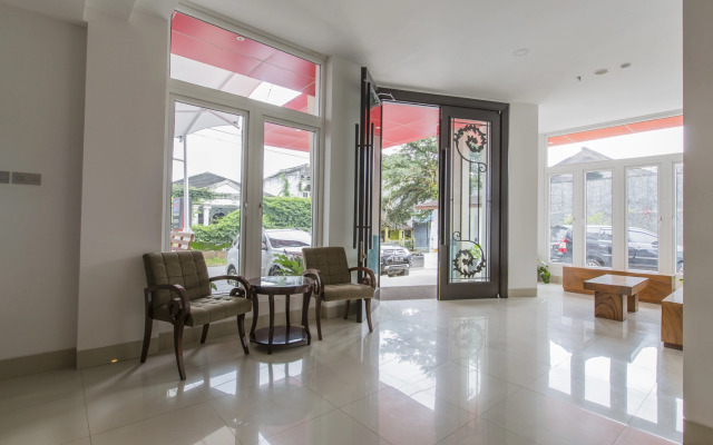 Sparks Odeon Sukabumi - Artotel Curated