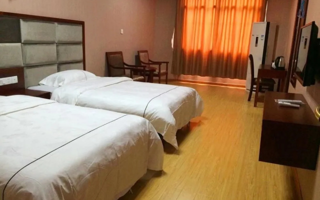 Yiyi Chain Hotel (Hengyang Hengshan Scenic Area Entrance Shop)