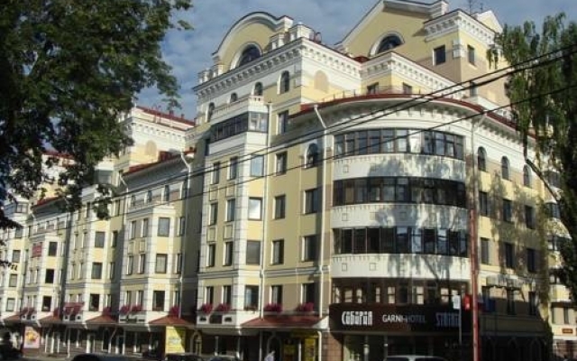 Гарни Отель Сибирия вид на фасад