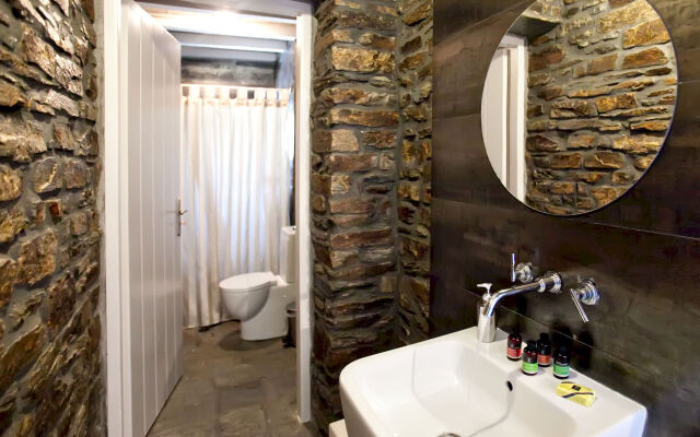 Aeolis Tinos Suites