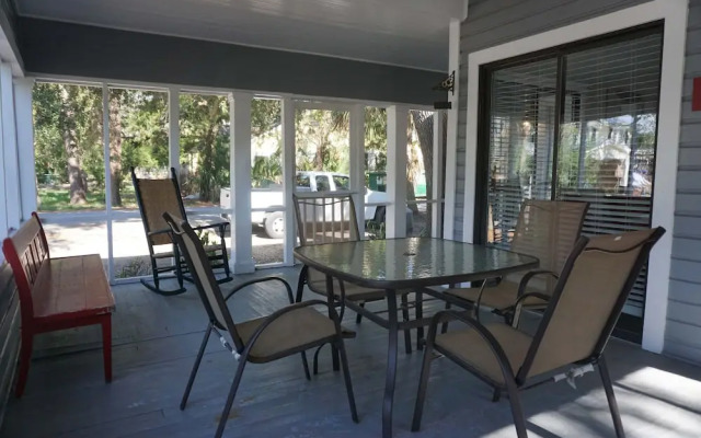 1112 Ocean Boulevard by Hodnett Cooper