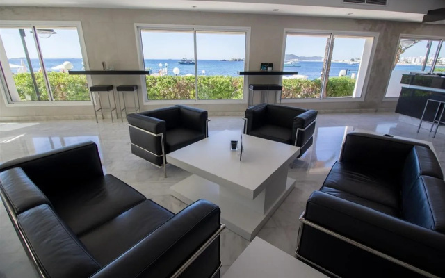 Отель BG Hotel Nautico Ebeso