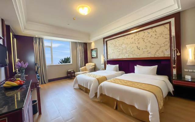 West Gulf Holiday Hotel