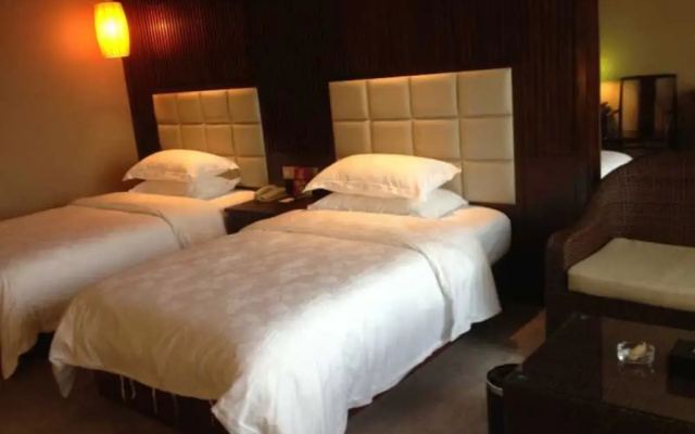 Fuzhou Dongbai Hotel