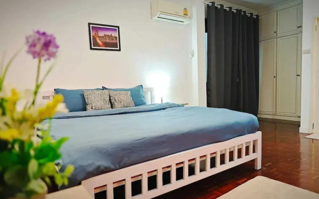 homey stay and cafe by hematoa
