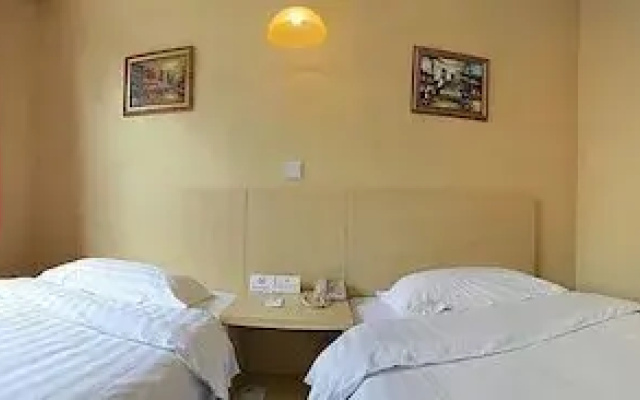 Super 8 Hotel