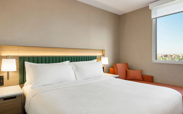 Holiday Inn LIC - LaGuardia West
