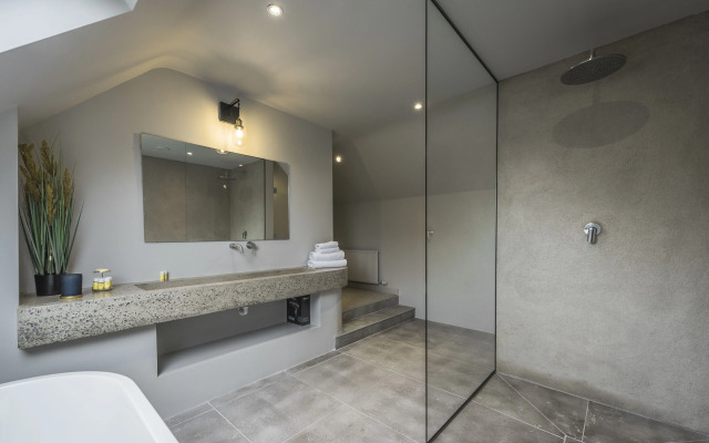 Elements Lodges