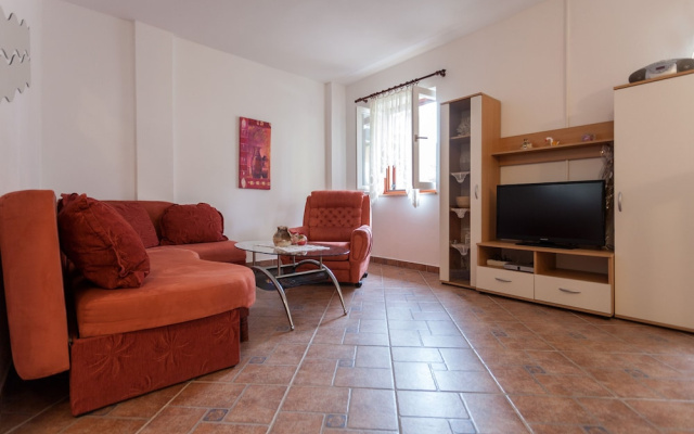 Oldtown Apartment Apola 1