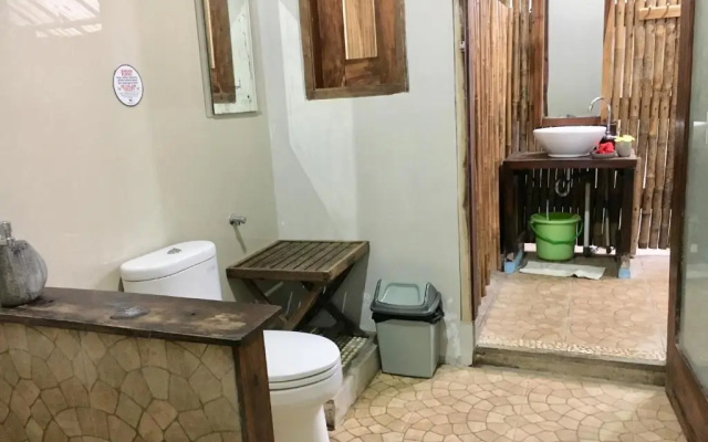 Villa Monyet Java