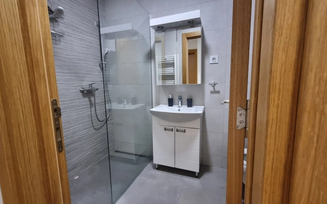 Dea Lux Family Apartment