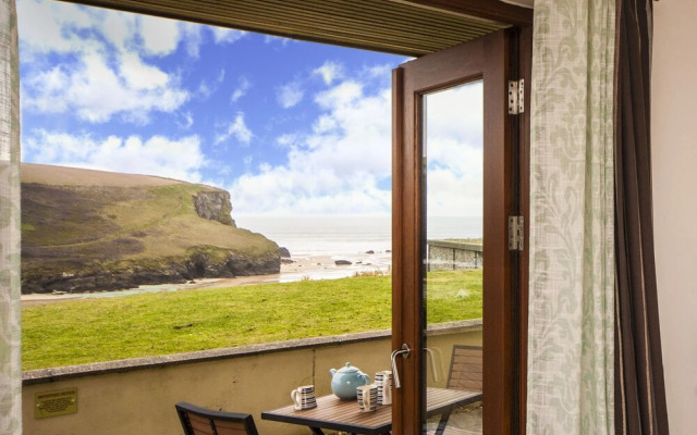 White Lodge Apartment