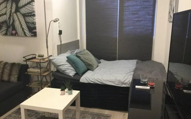 Studio E