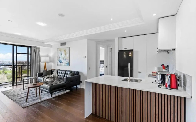 Modern 1BR Escape Central Auckland