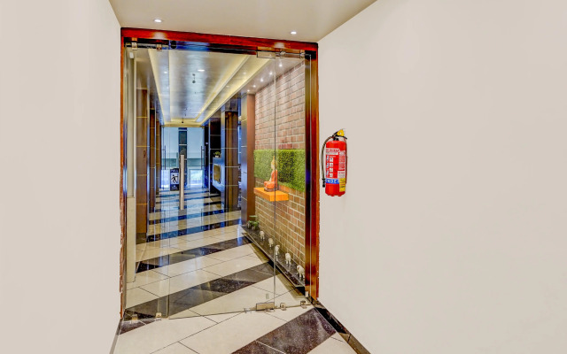 Super Townhouse Zero Mile Gandhi Setu Formerly Classic Court
