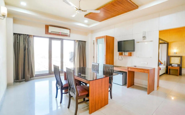 FabHotel Devanshi Inn