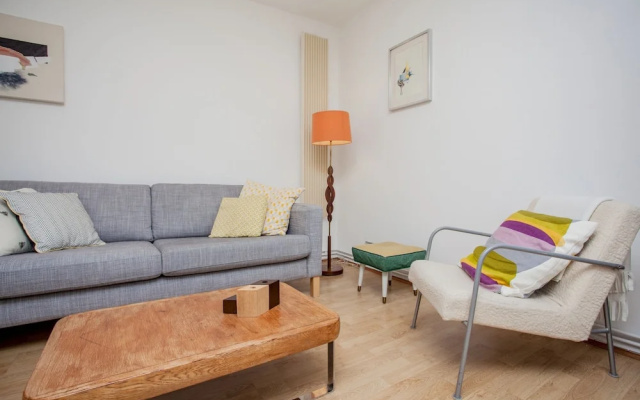2 Bed Apartment in Bermondsey with Amazing Views