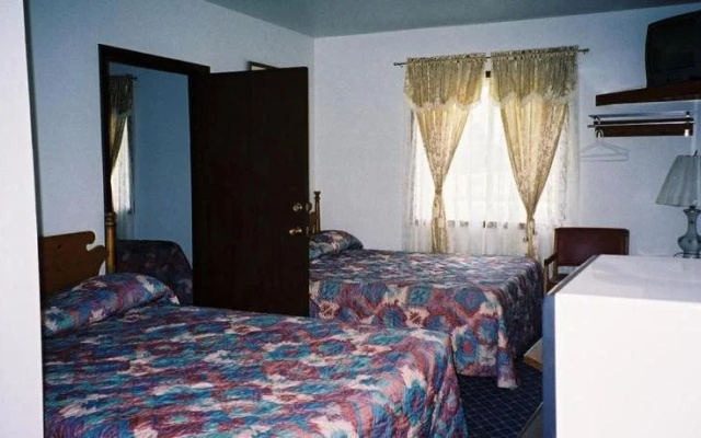 Spring Hill Motel