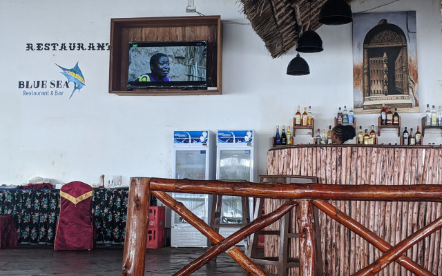 Amaan Ocean Kihinani Hotel