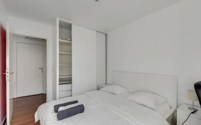 Chic and spacious apart with parking