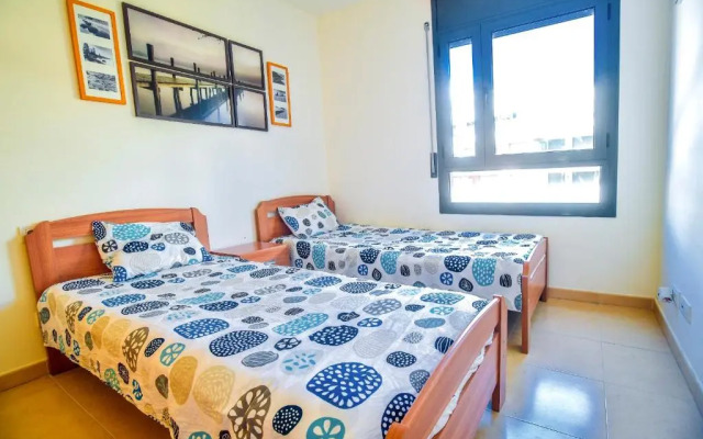 Apartamento de 3 dormitorios equipado Fenals