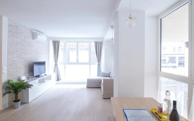 Marconi Apartments