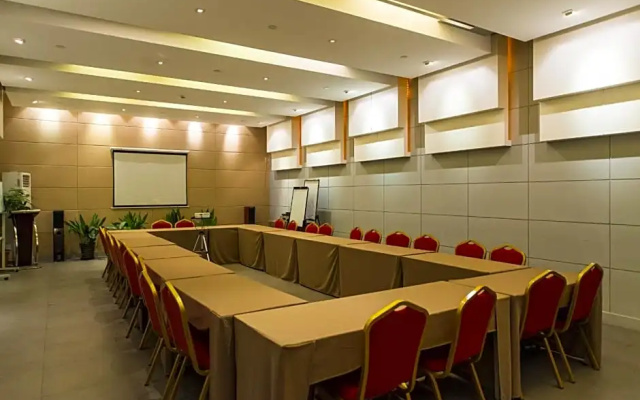 Jinjiang Inn Shanghai Caohejing Xingzhong Road Subway Station Branch