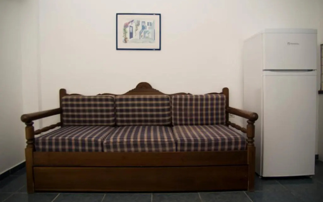 Erato Apartments