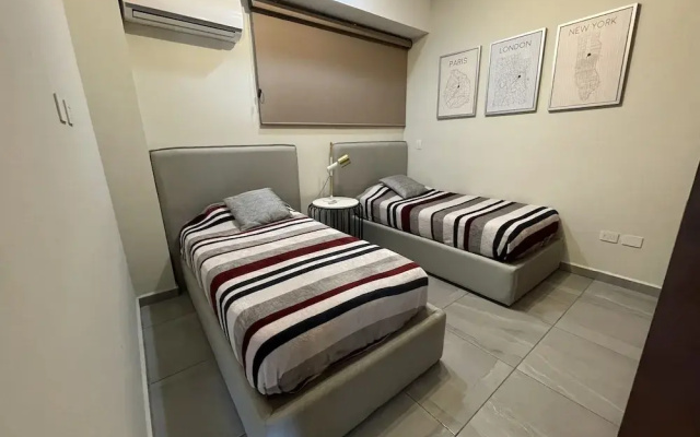 Condesa Apartments