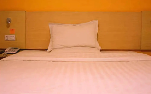 7 Days Inn