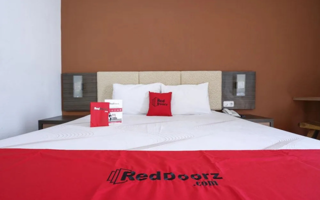 RedDoorz @ Kawi