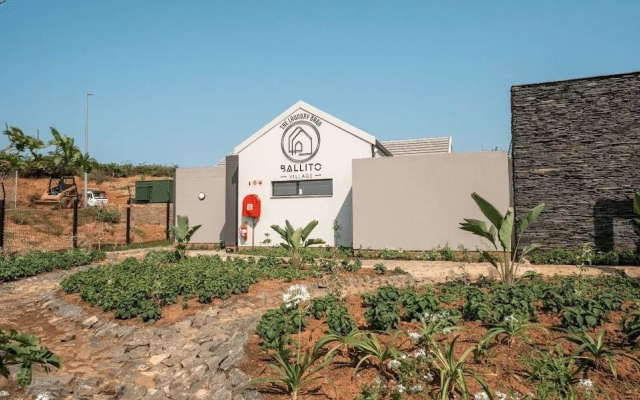 89 Ballito Village