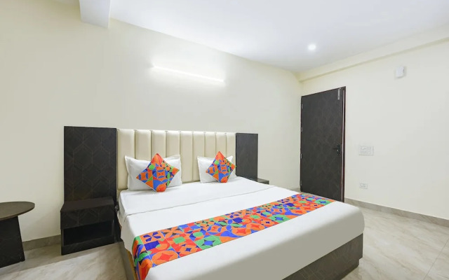 Fabhotel The Grace I