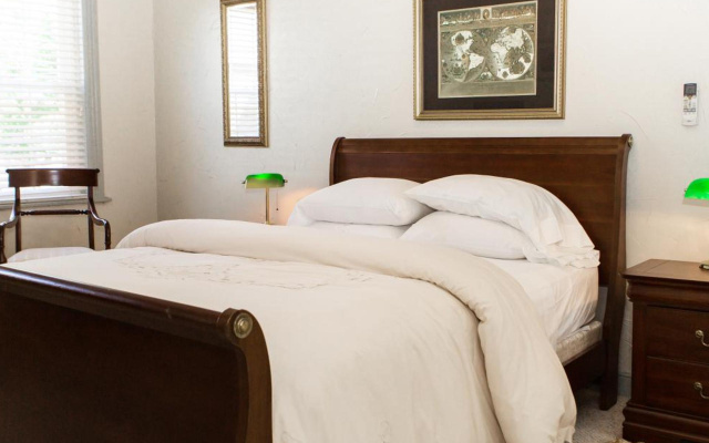 James Buchanan Hotel, Trademark Collection By Wyndham