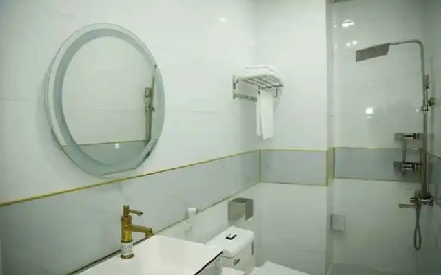 Le Phan Hotel