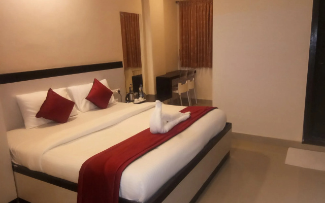 Hotel RJ Grand