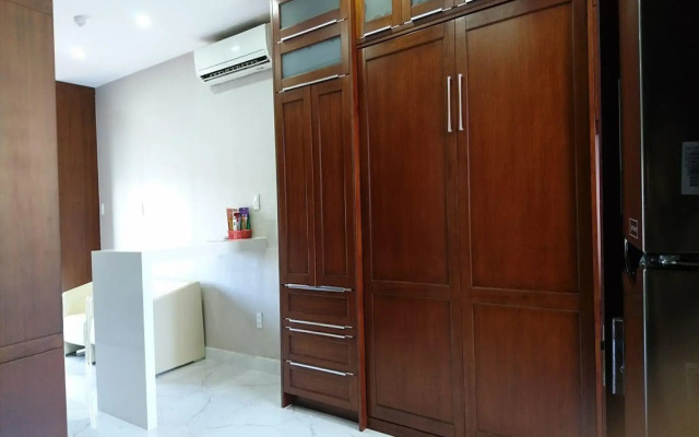 Thuy Tien Sea View Apartment- Unit 1011