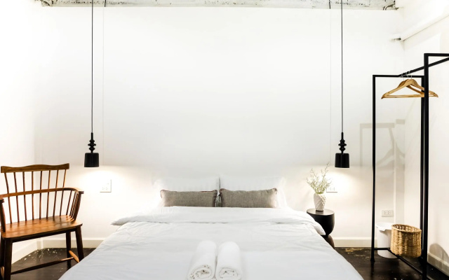 Oon Poshtel